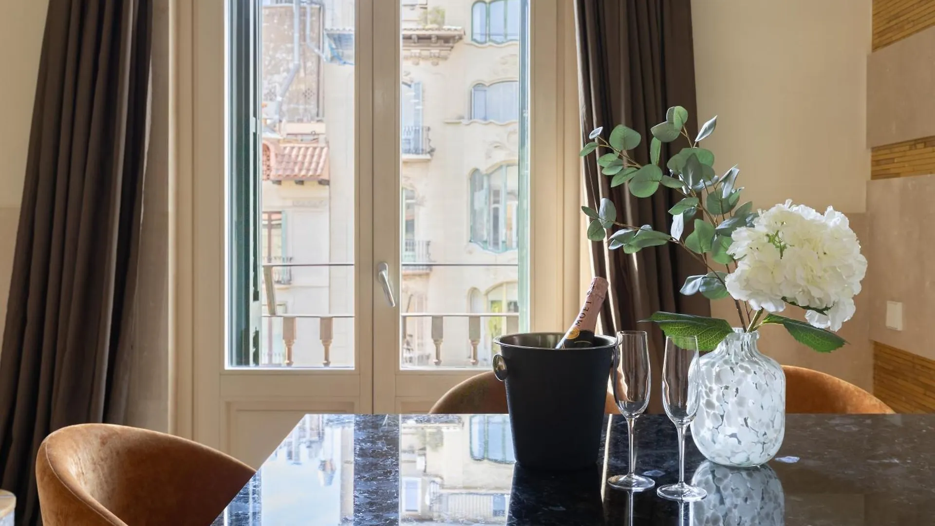 ברצלונה Cosmo Apartments Rambla Catalunya ספרד